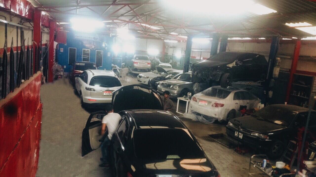 Al Barj Garage