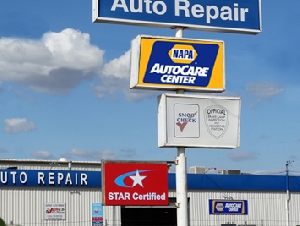 Dennis' Auto Repair  Fresno, California